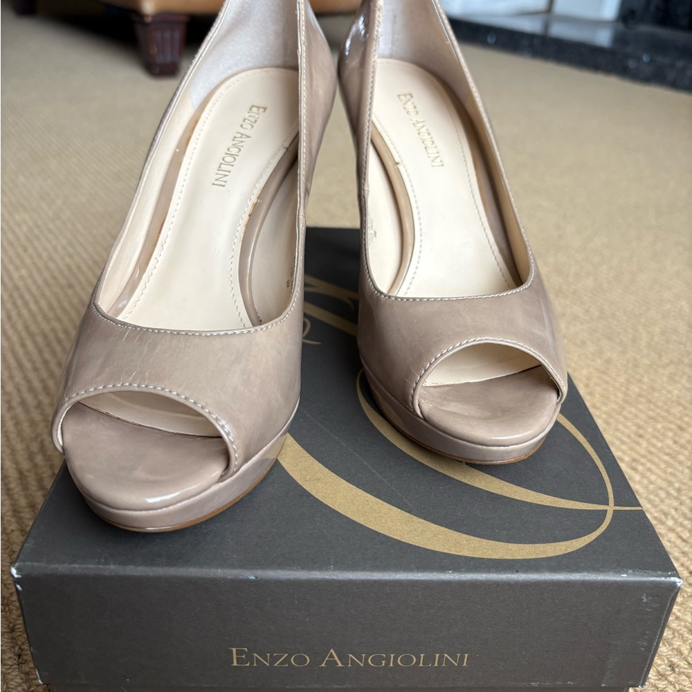 Enzo Angiolini Tan Peep Toe Heels Classic Suede